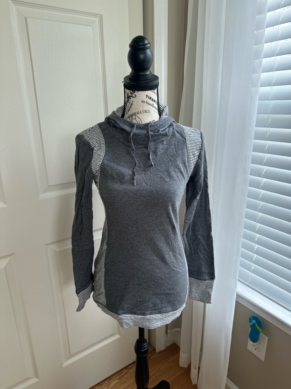 Eddie Bauer Hooded Long Sleeve – Grey with Grey & White Striped Sides